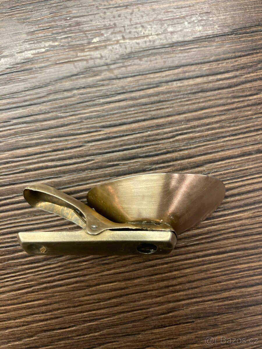 Drzaky na svicky. - 4