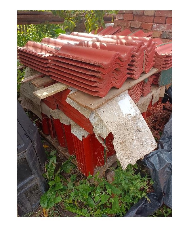 Prodám levně krásné nové střešní tašky - 4