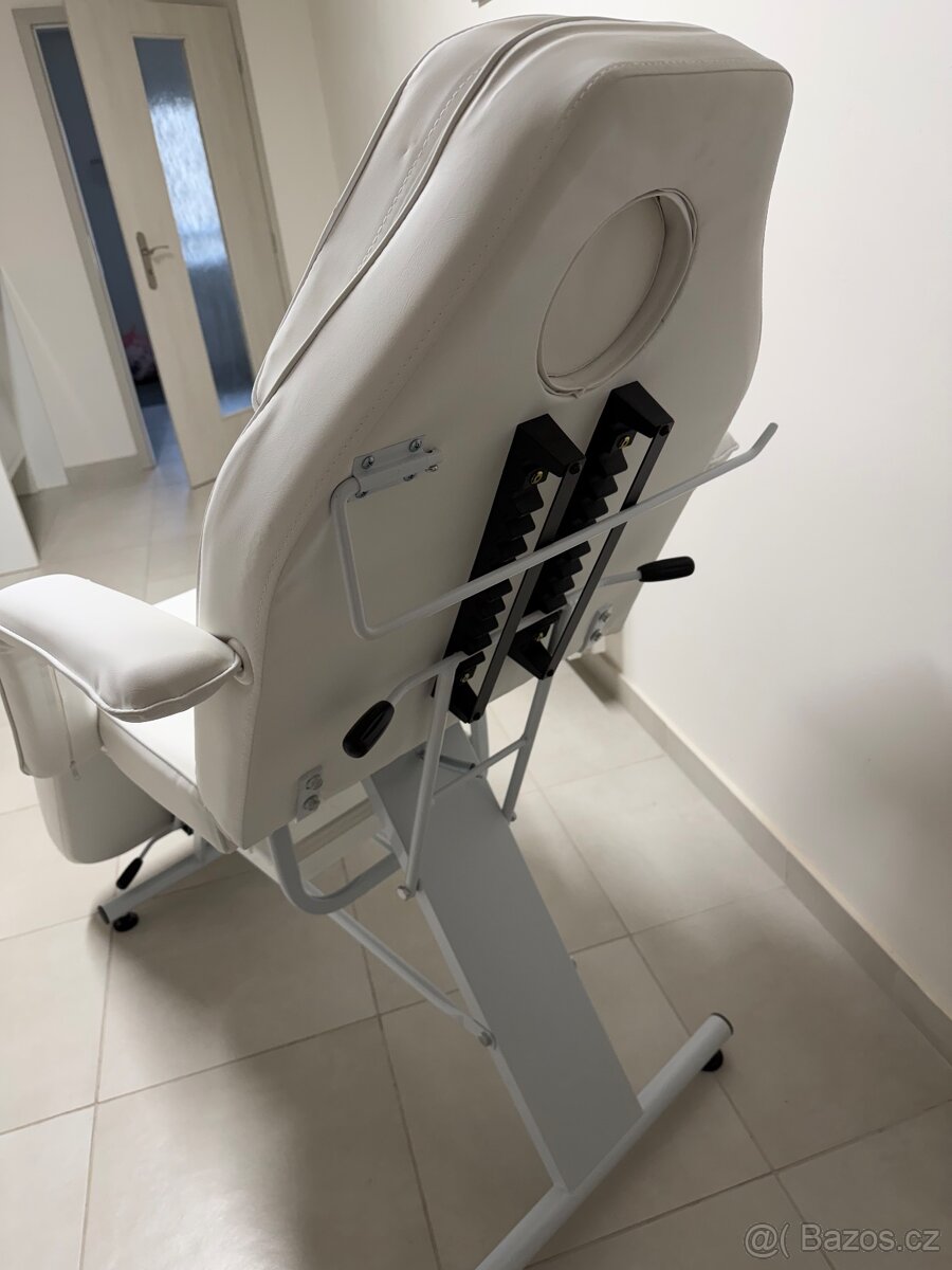 Kosmetické lehátko - 4