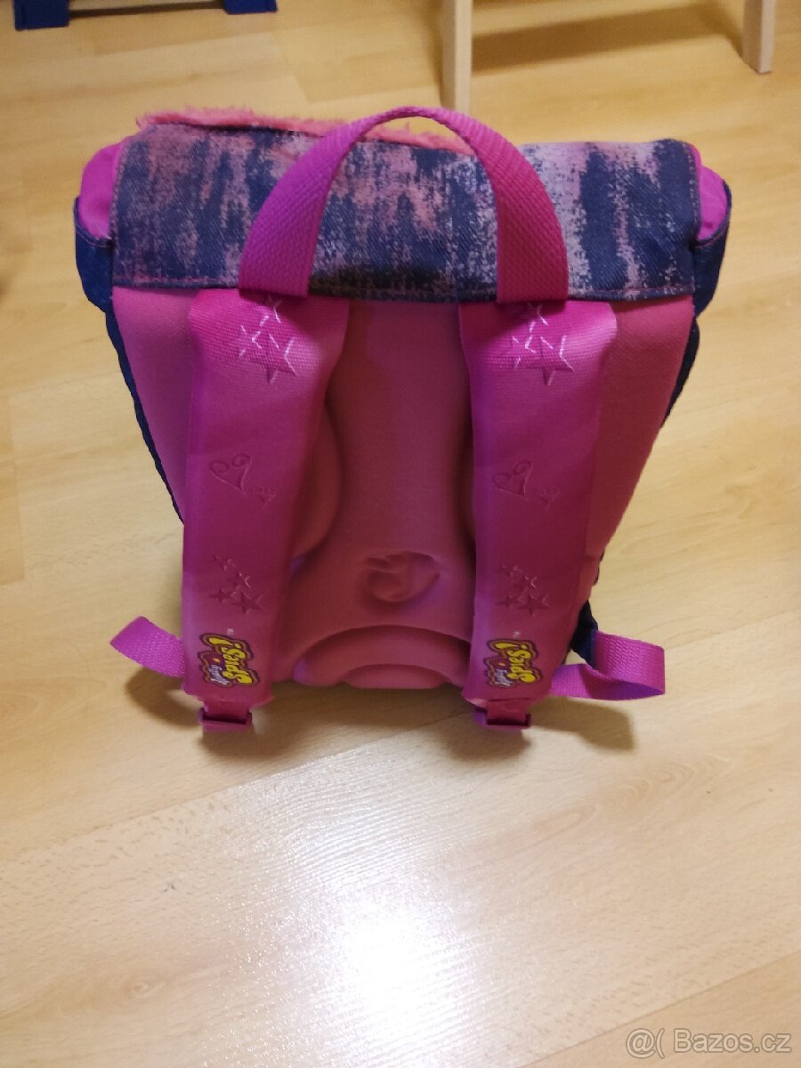 Holčičí batůžek Spies Girls. Zánovní - 4