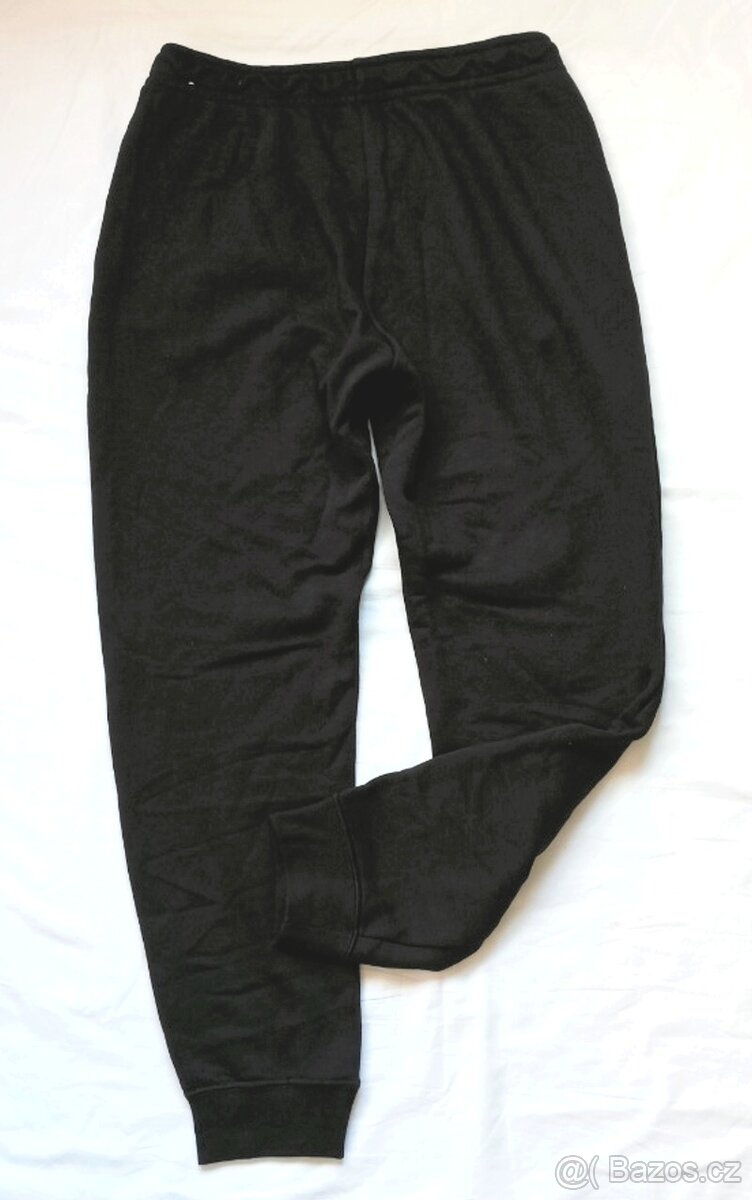 ČERNÉ TEPLÁKY-NIKE- vel. M - 4