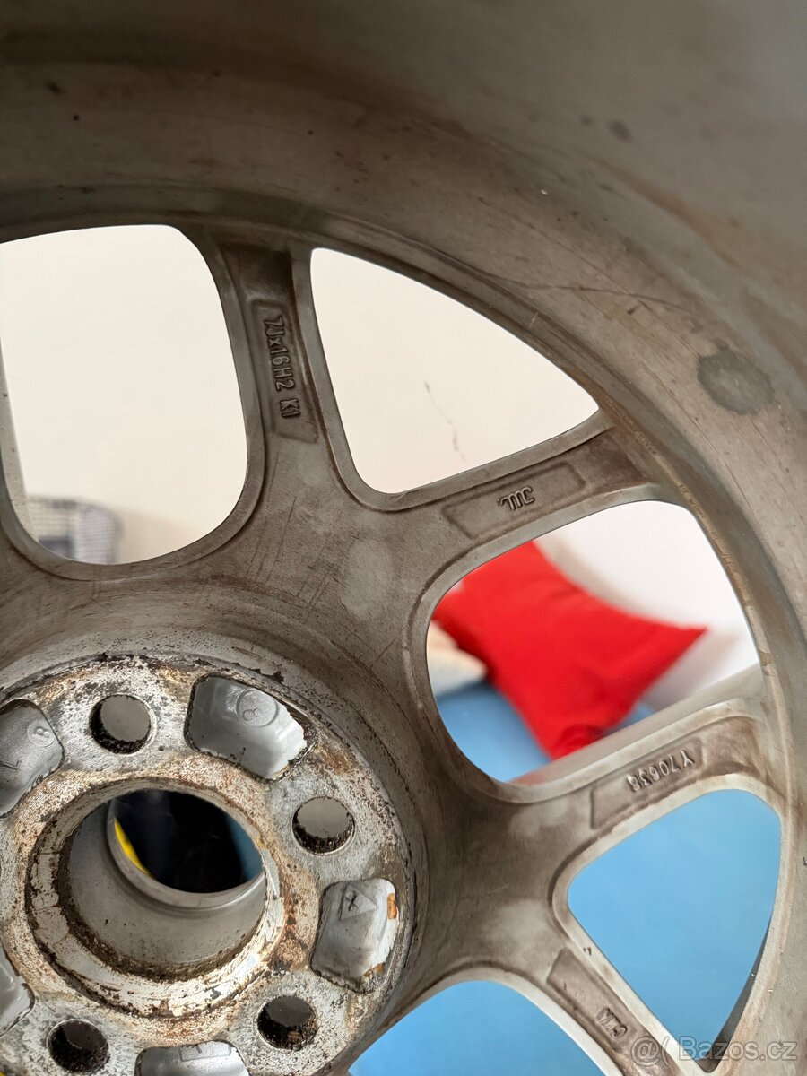 Borbet Y 5x100 R16, Pirelli P7 205/55 R16 - 4