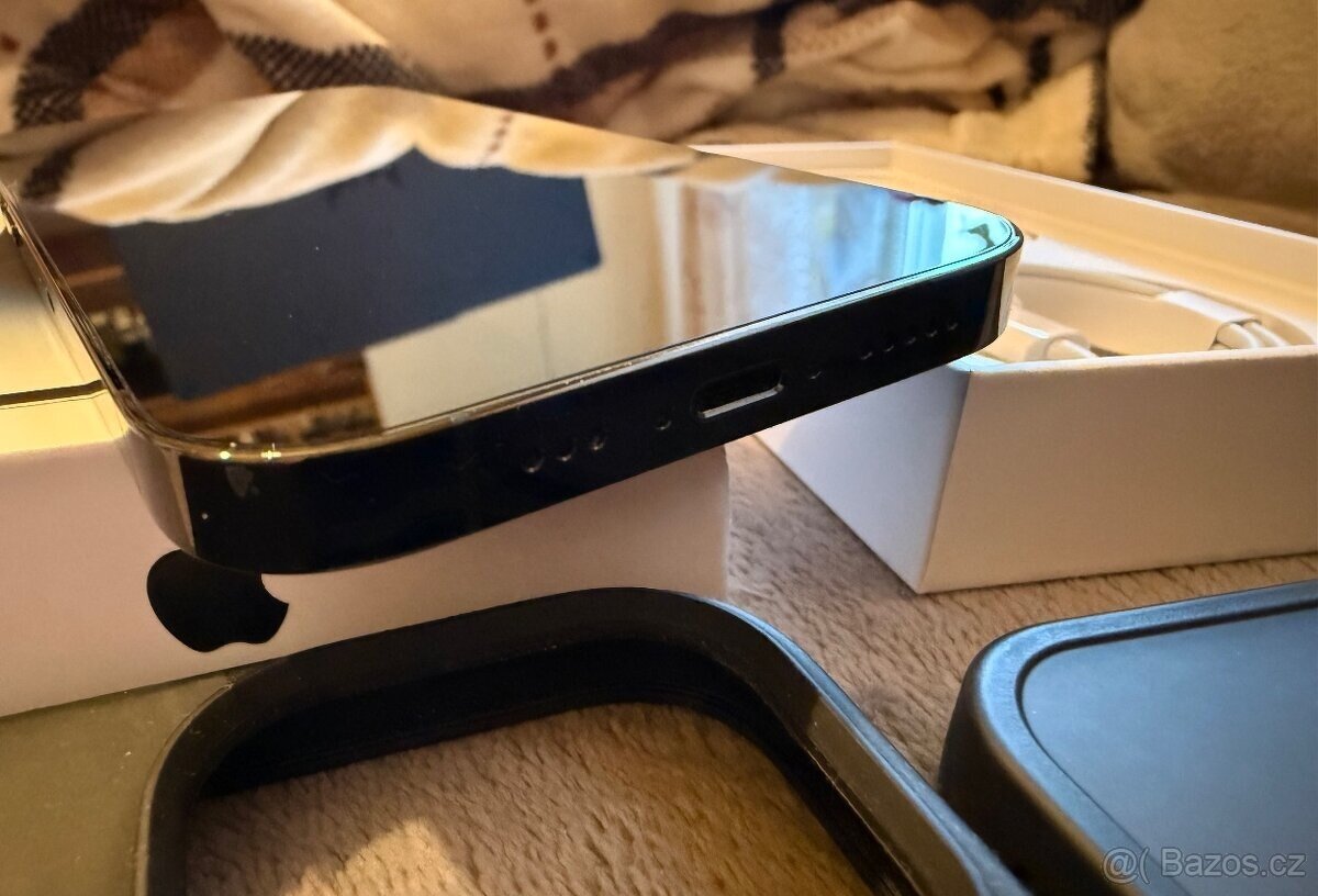Prodám IPhone 14 PRO 128GB SPACE BLACK - 4