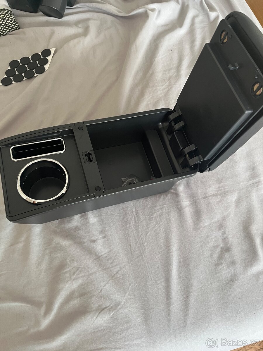 Loketní opěrka Fabia 2 - 4