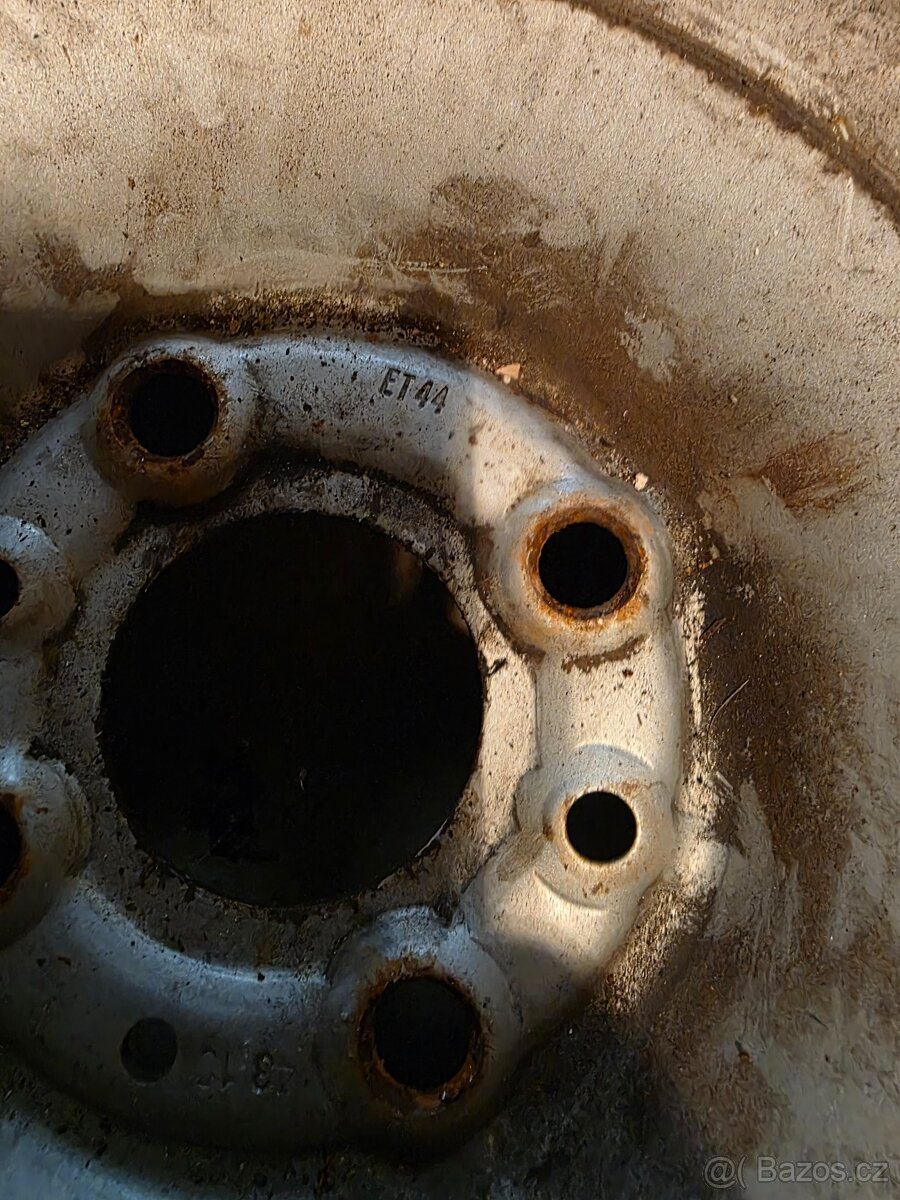 Pneu atd disky 4x108 et44 R15 - 4