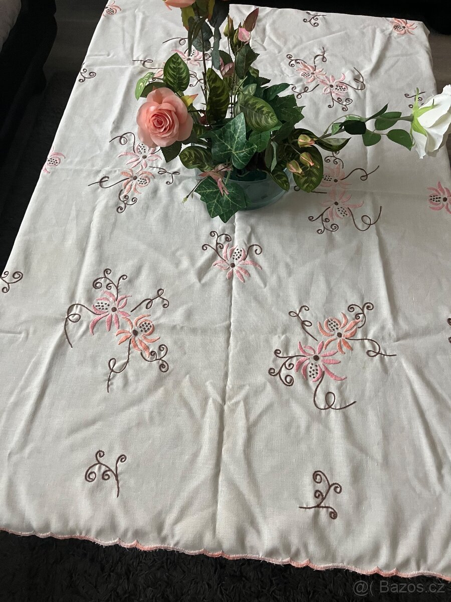 Staré plátěné ubrusy-různé - 4