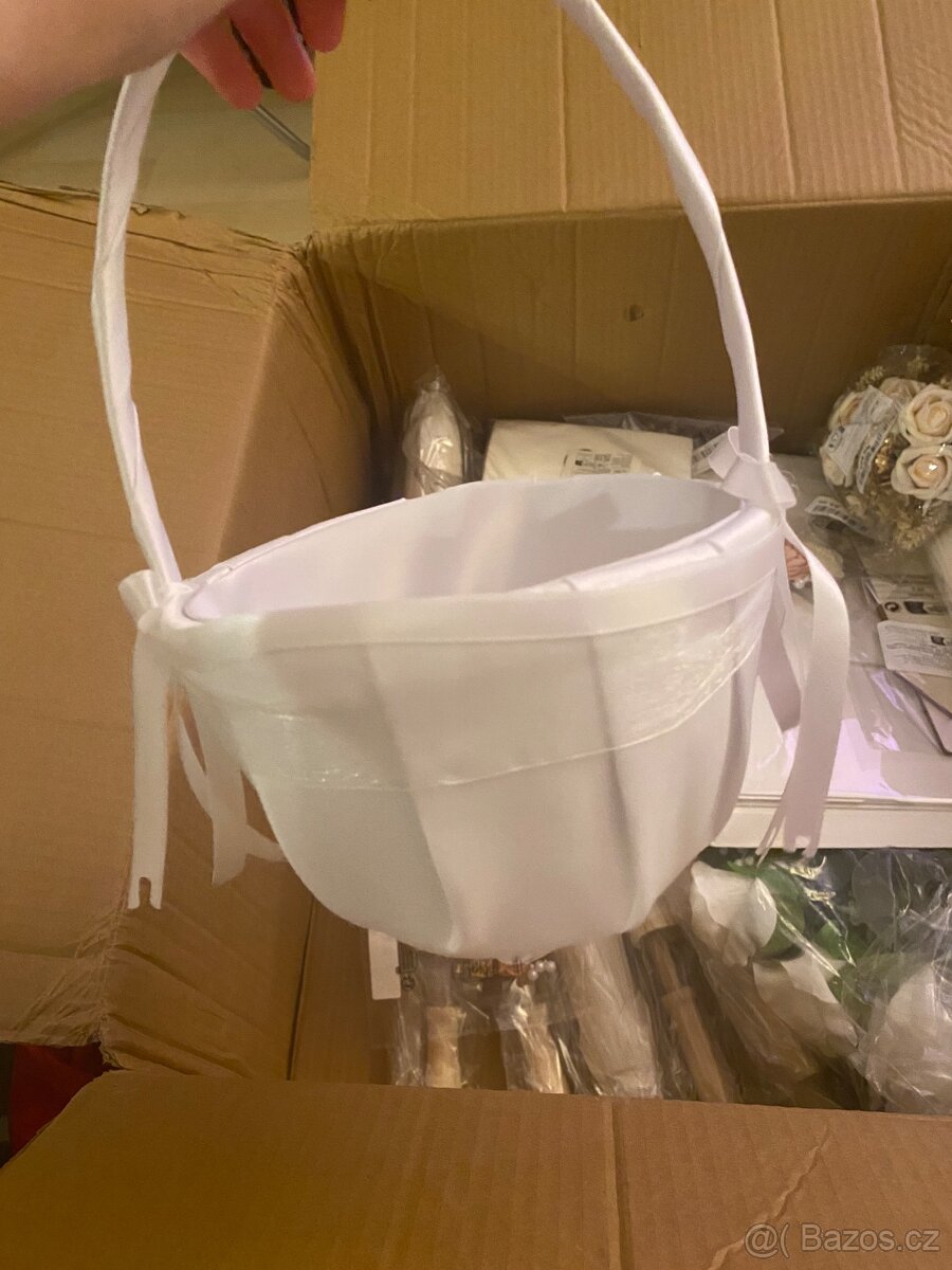 SVATEBNÍ DOPLŇKY - 4