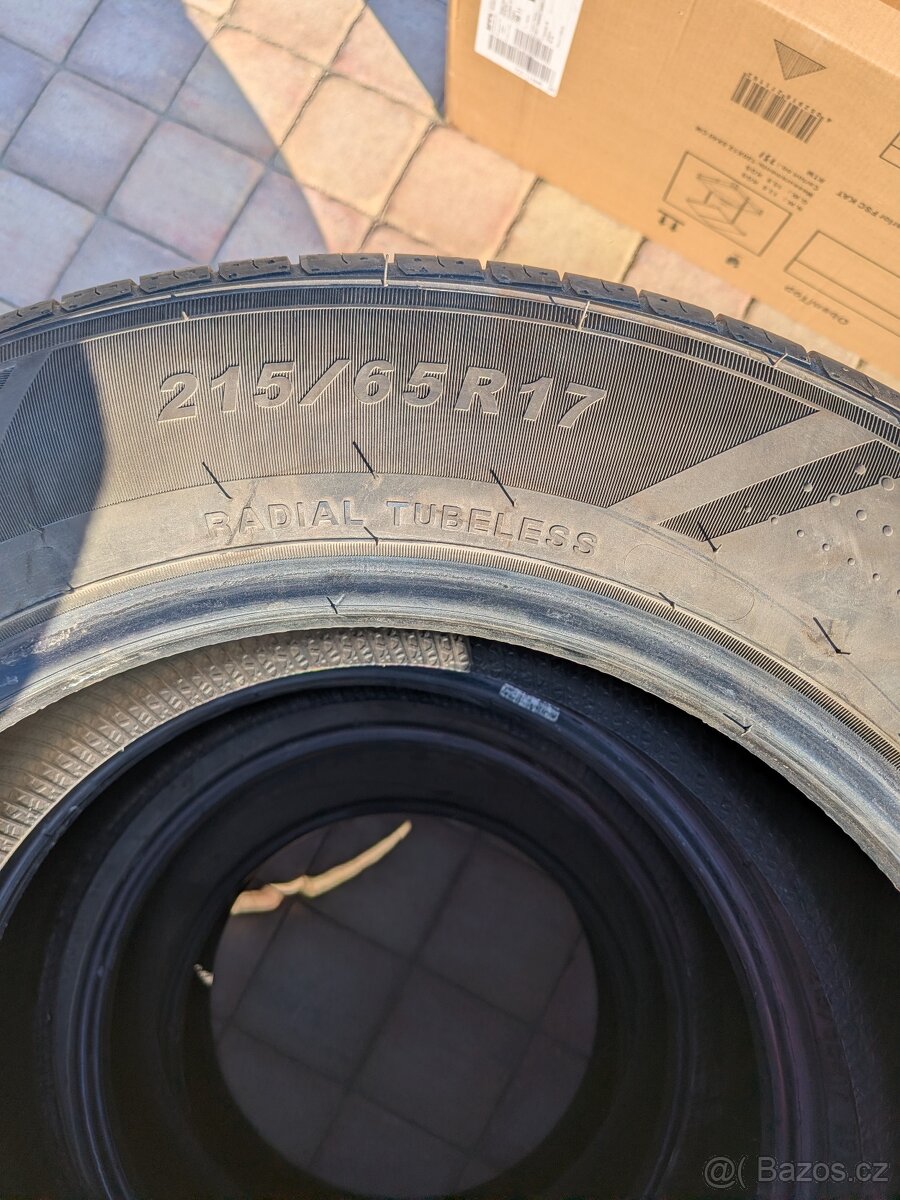 Pneu letní 215/65 R17 - 4