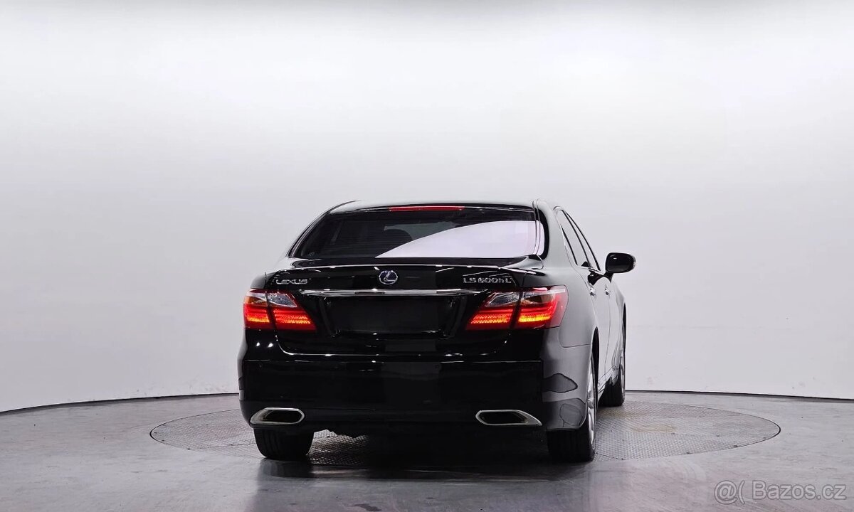 2012 LEXUS LS600h L Ottoman - 4