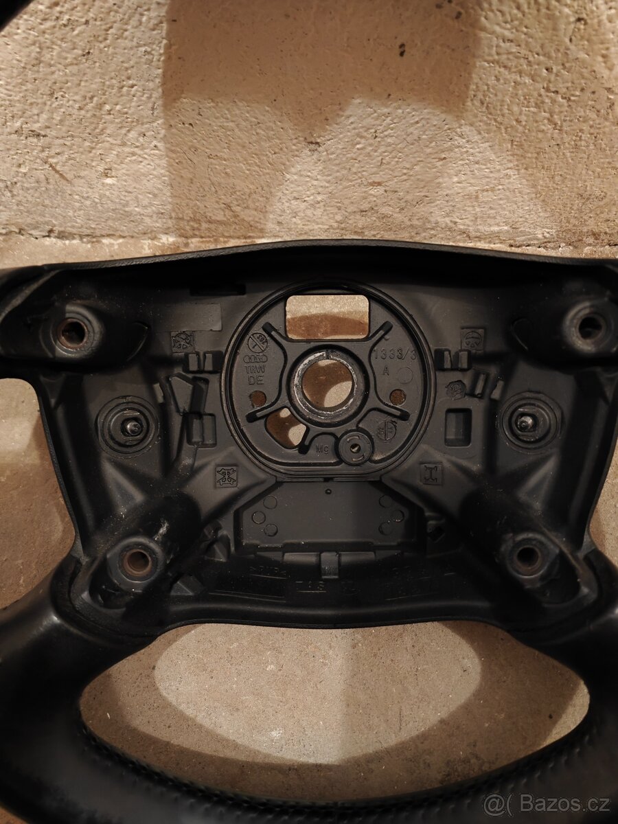 Volant Audi - 4