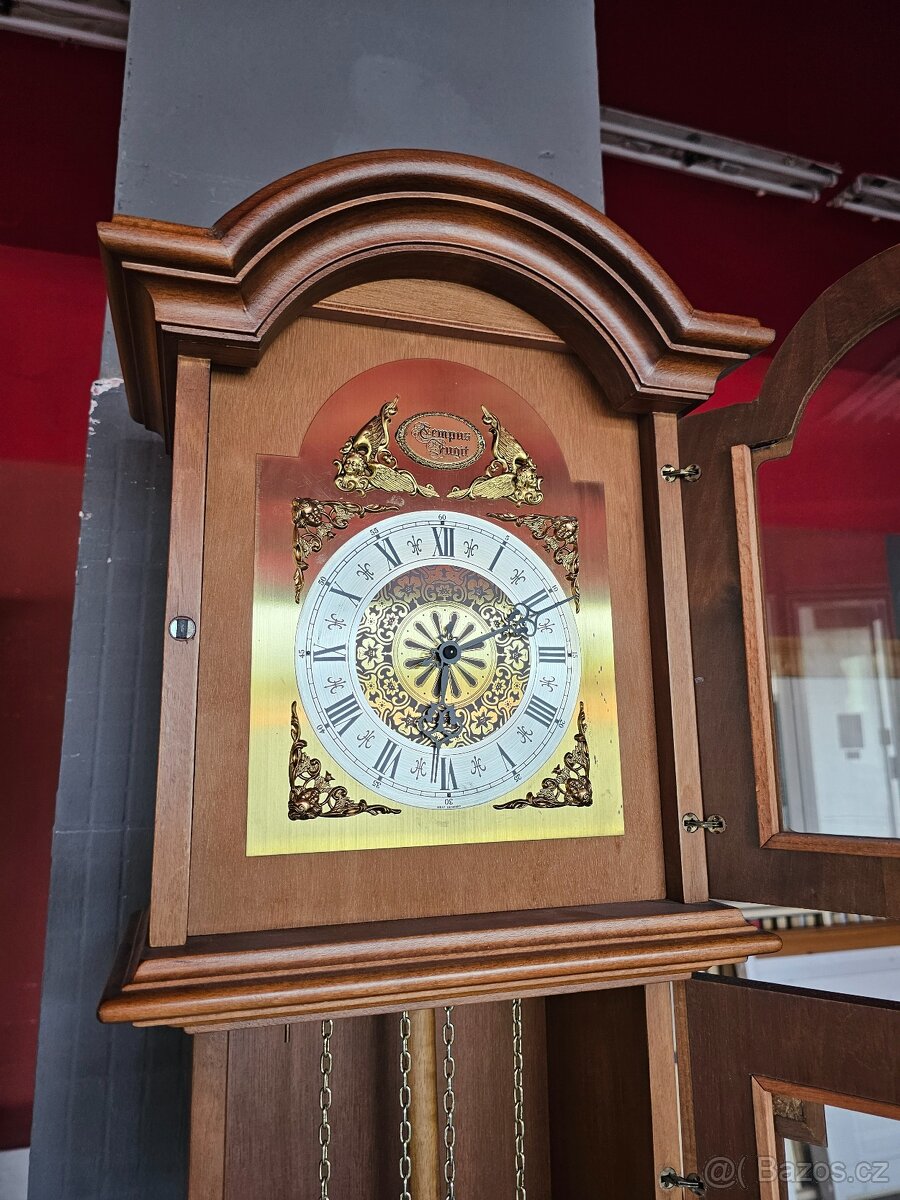 Mechanické Hodiny - 4