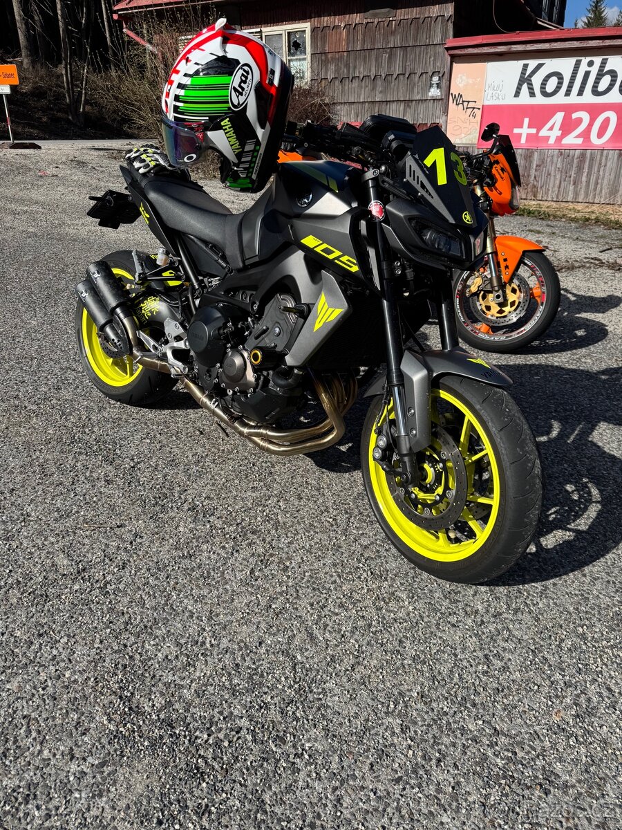 Yamaha MT-09 - 4