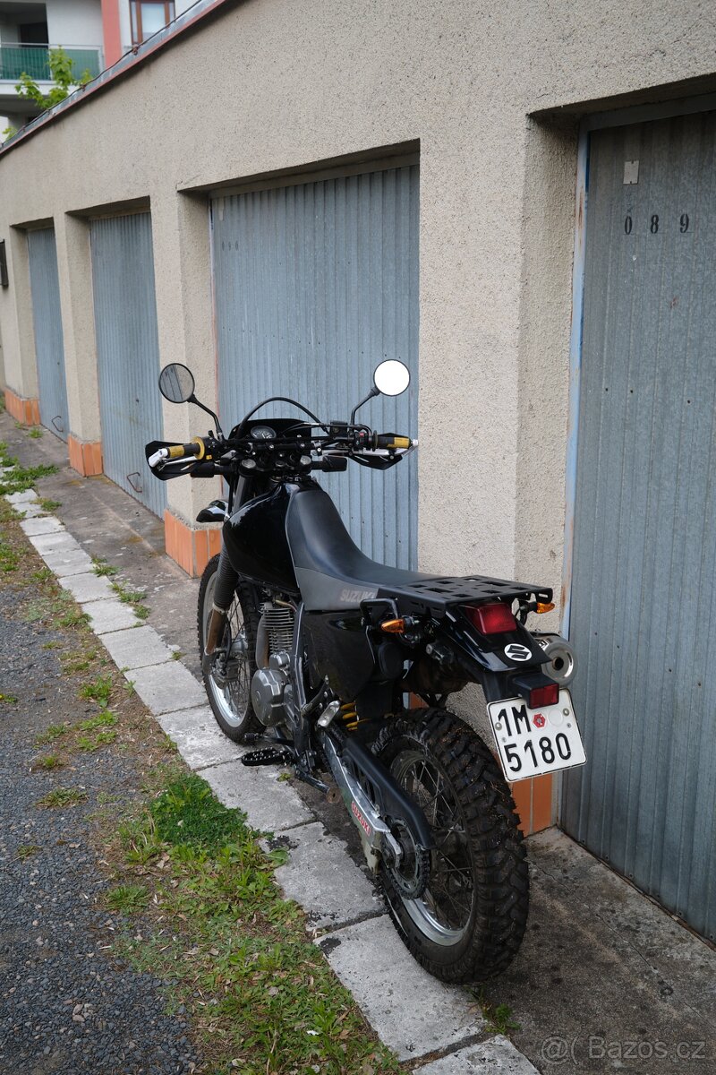 Suzuki DR 650 SE(SP46B)