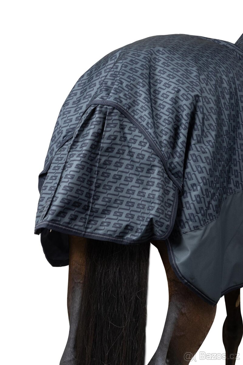 Nová výběhová deka s fleecem - 4