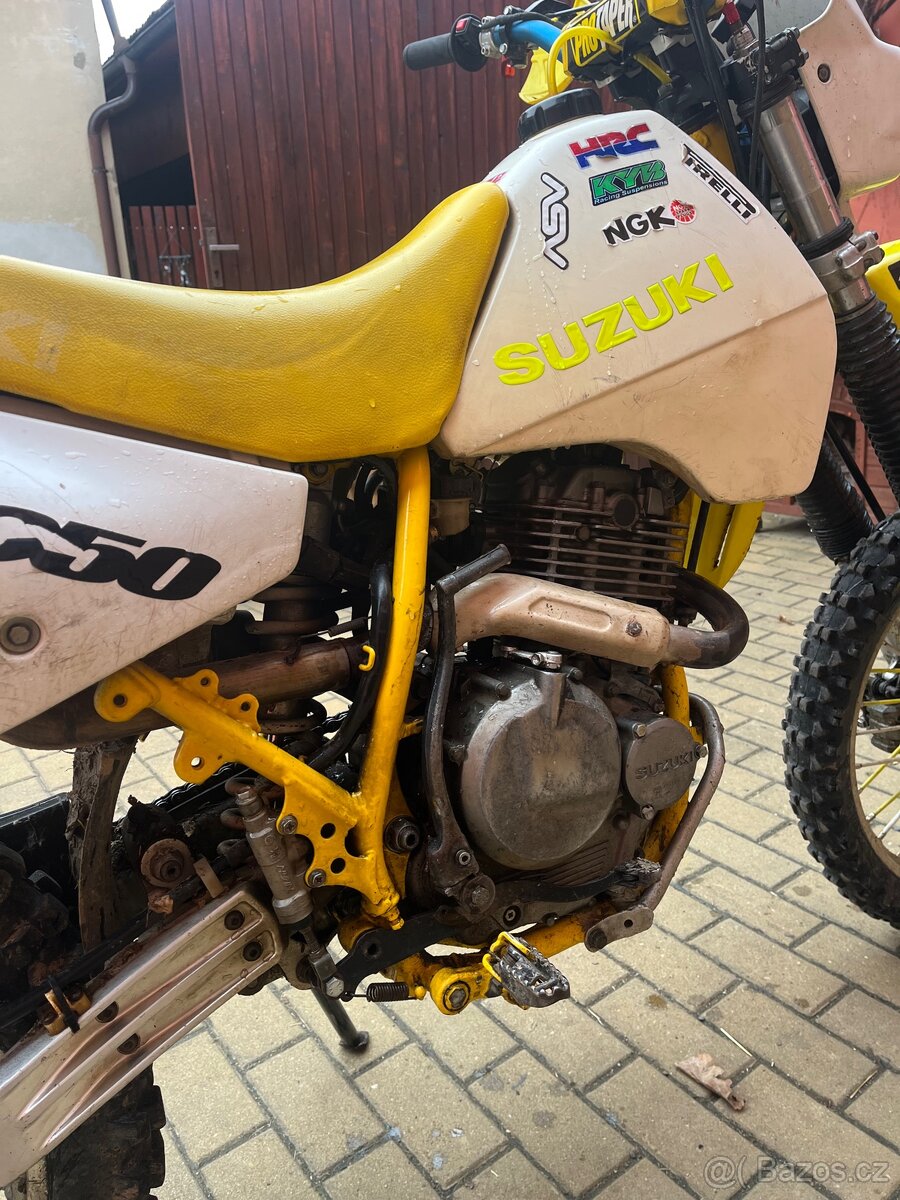 Suzuki dr 350