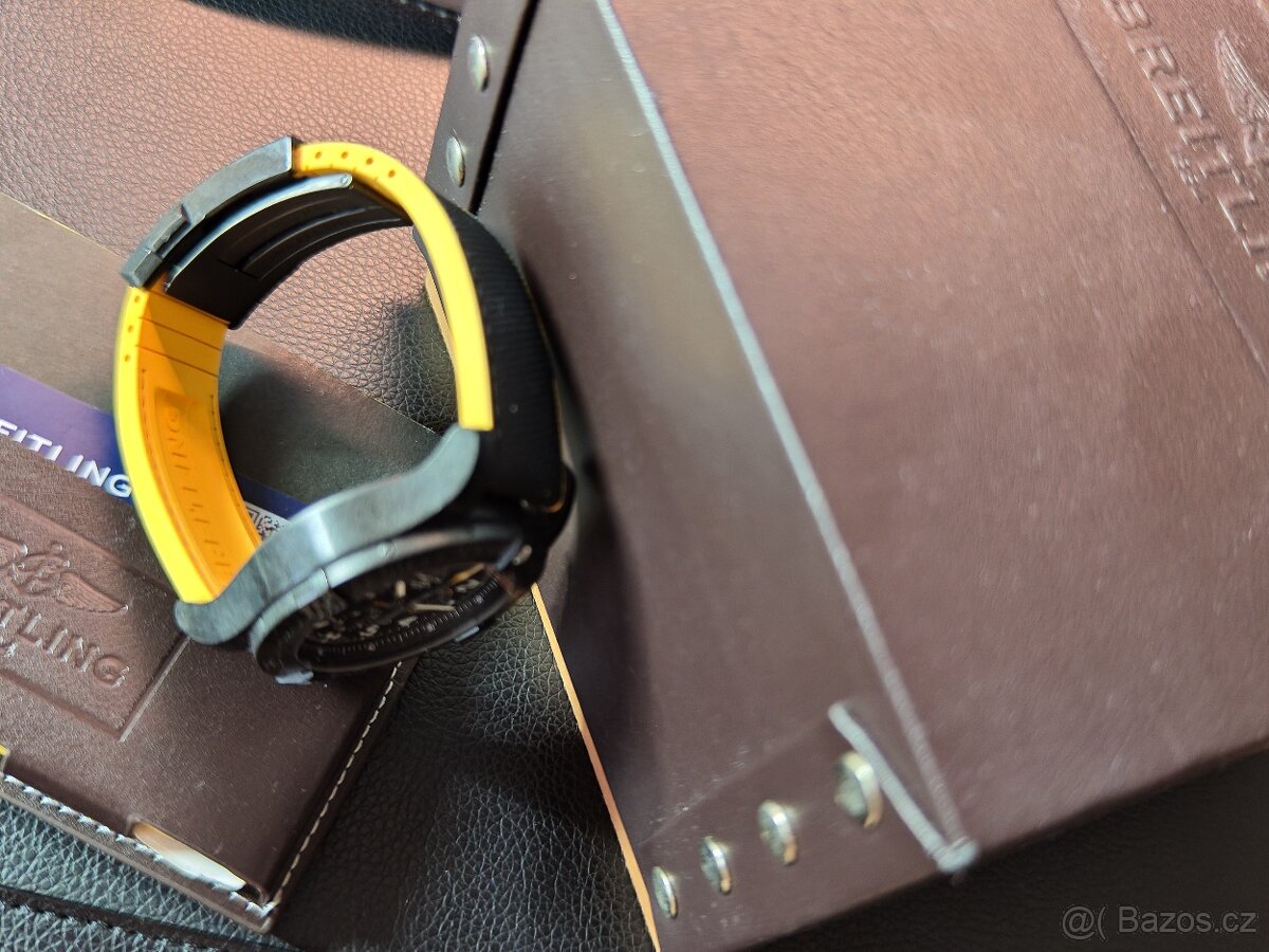 BREITLING Avenger Hurricane 12h 45 zaruka 19/12/2025 - 4