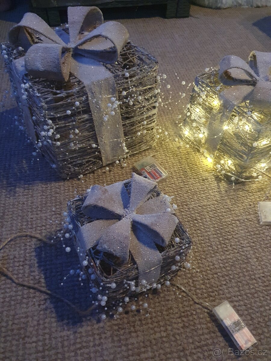 Svítící dekorace dárků set 3 velikostí - 4