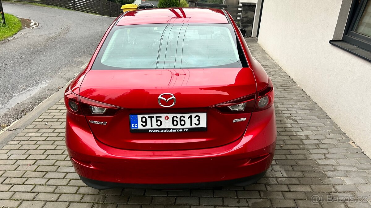 Mazda 3 benzinový 2.0 88kw 1. Majitel - 4