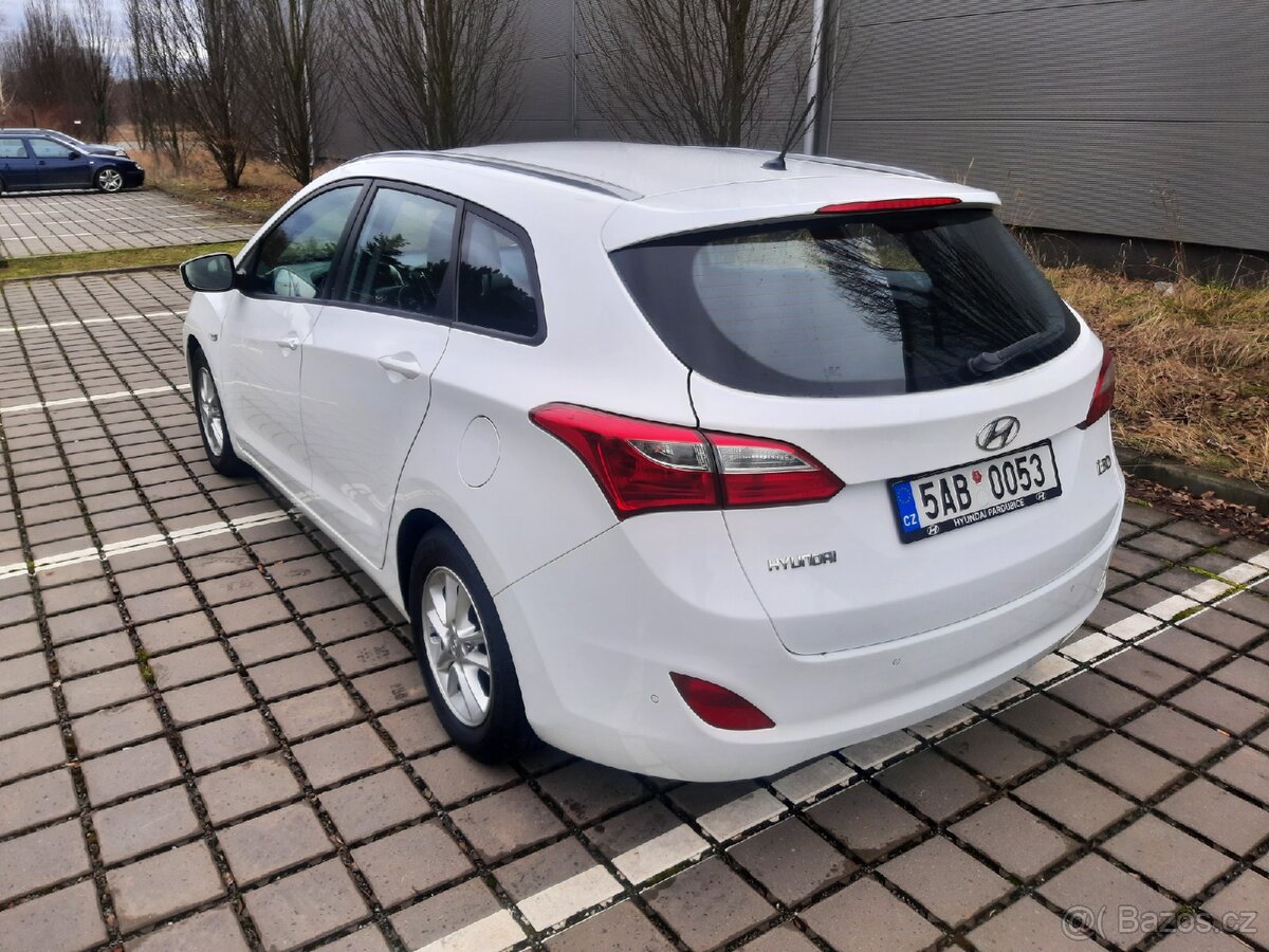 Hyundai i30 1.6CRDI 81kW, 2015, NOVÉ V ČR, DPH - 4