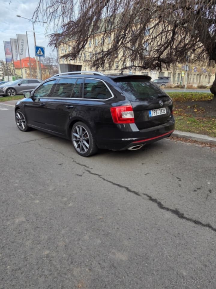 Škoda Octavia 3 RS 135kw - 4