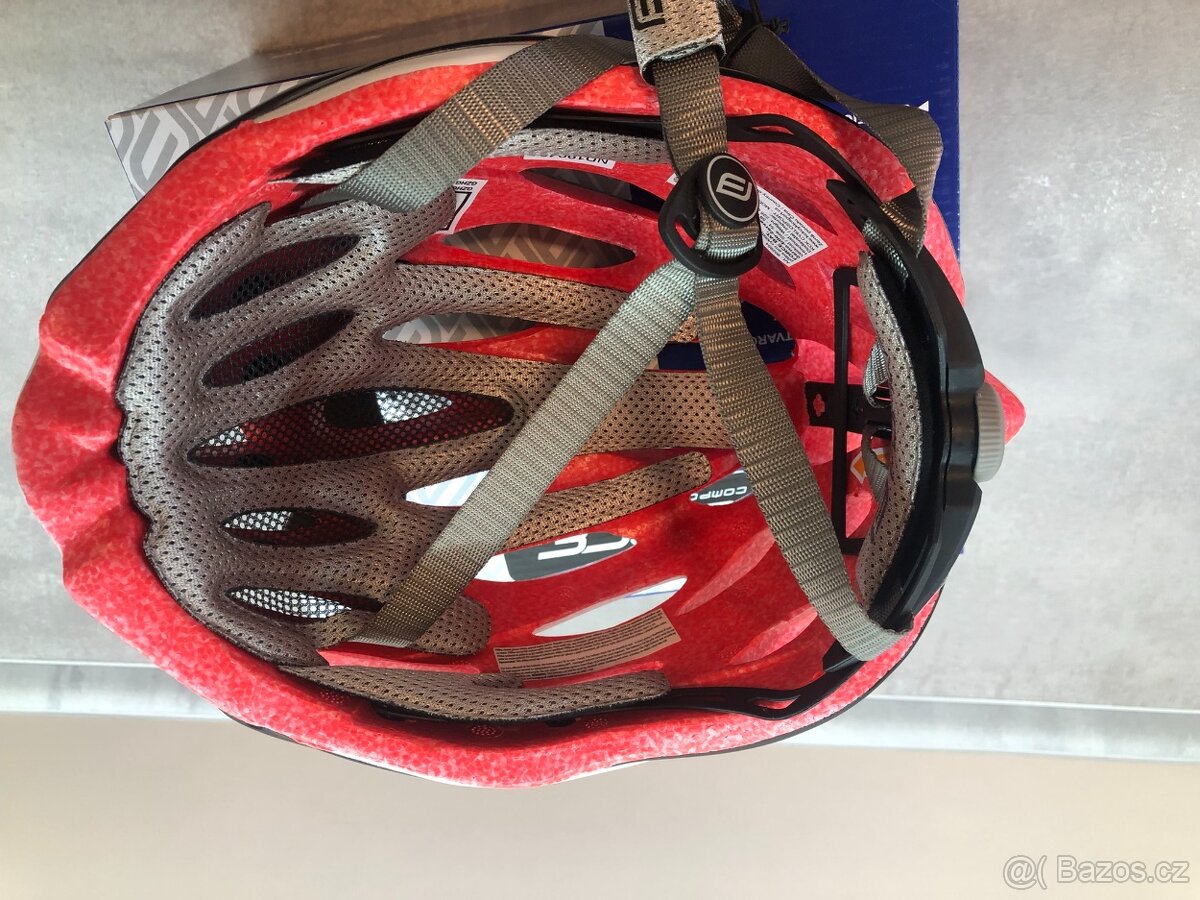 Nová přilba FORCE BAT - 4