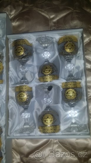 Skleničky na vodku, víno a šampus zlaté Bohemia Klaudie - 4