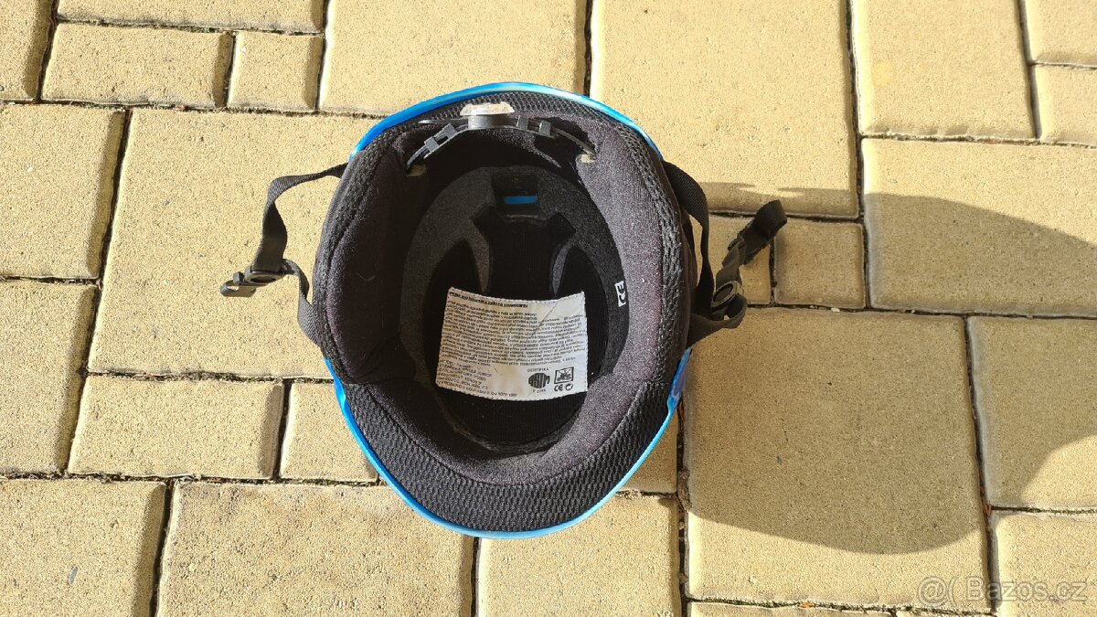 Dětská lyžařská helma - 4