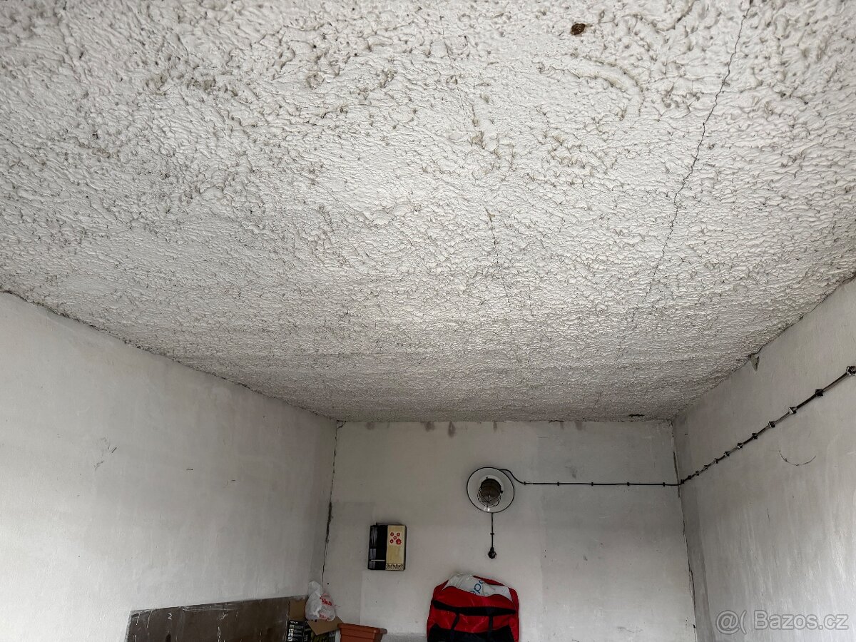 Pronájem garáž Karviná - Sportovní - 4