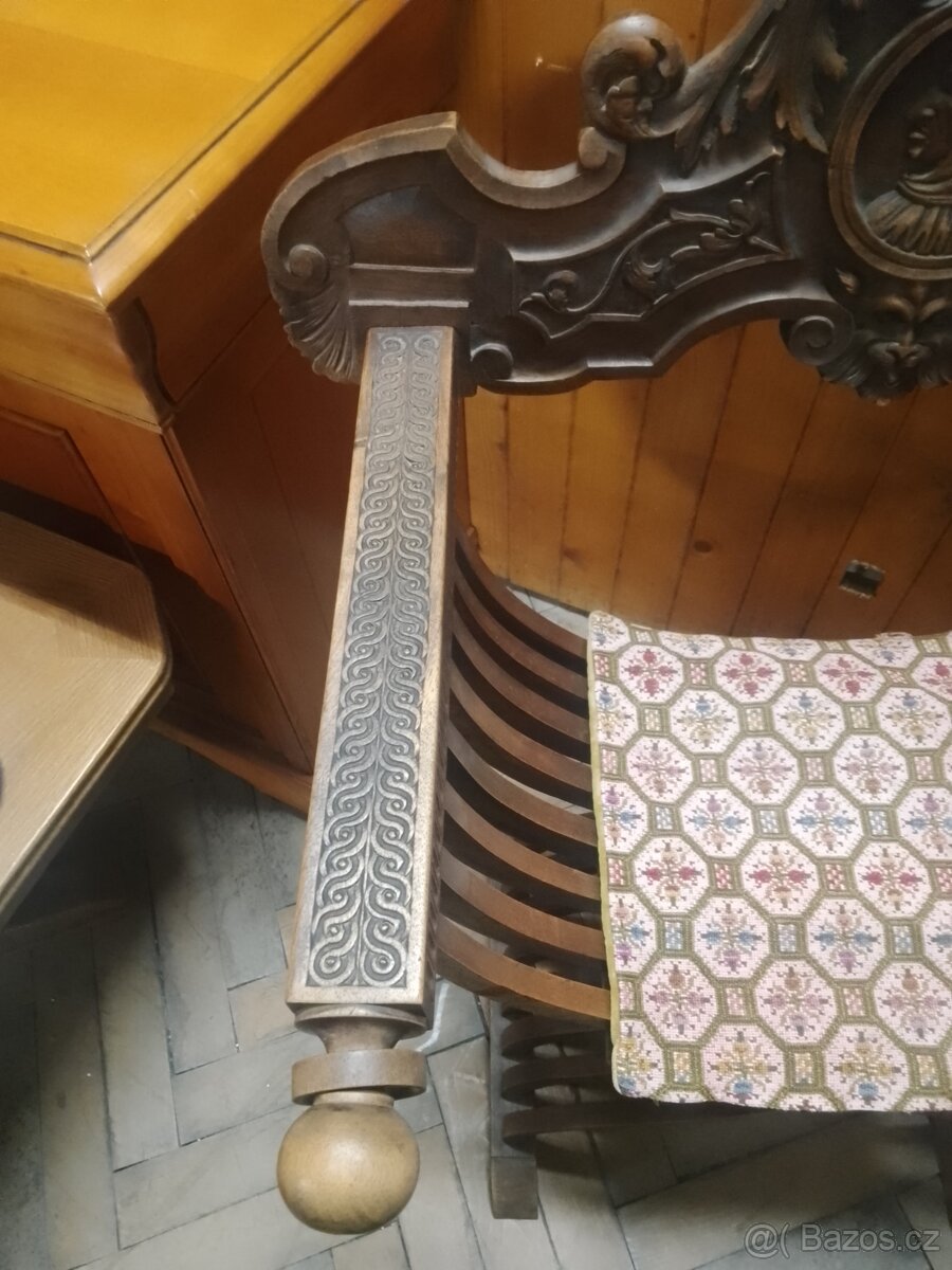 Starožitné křeslo - 4