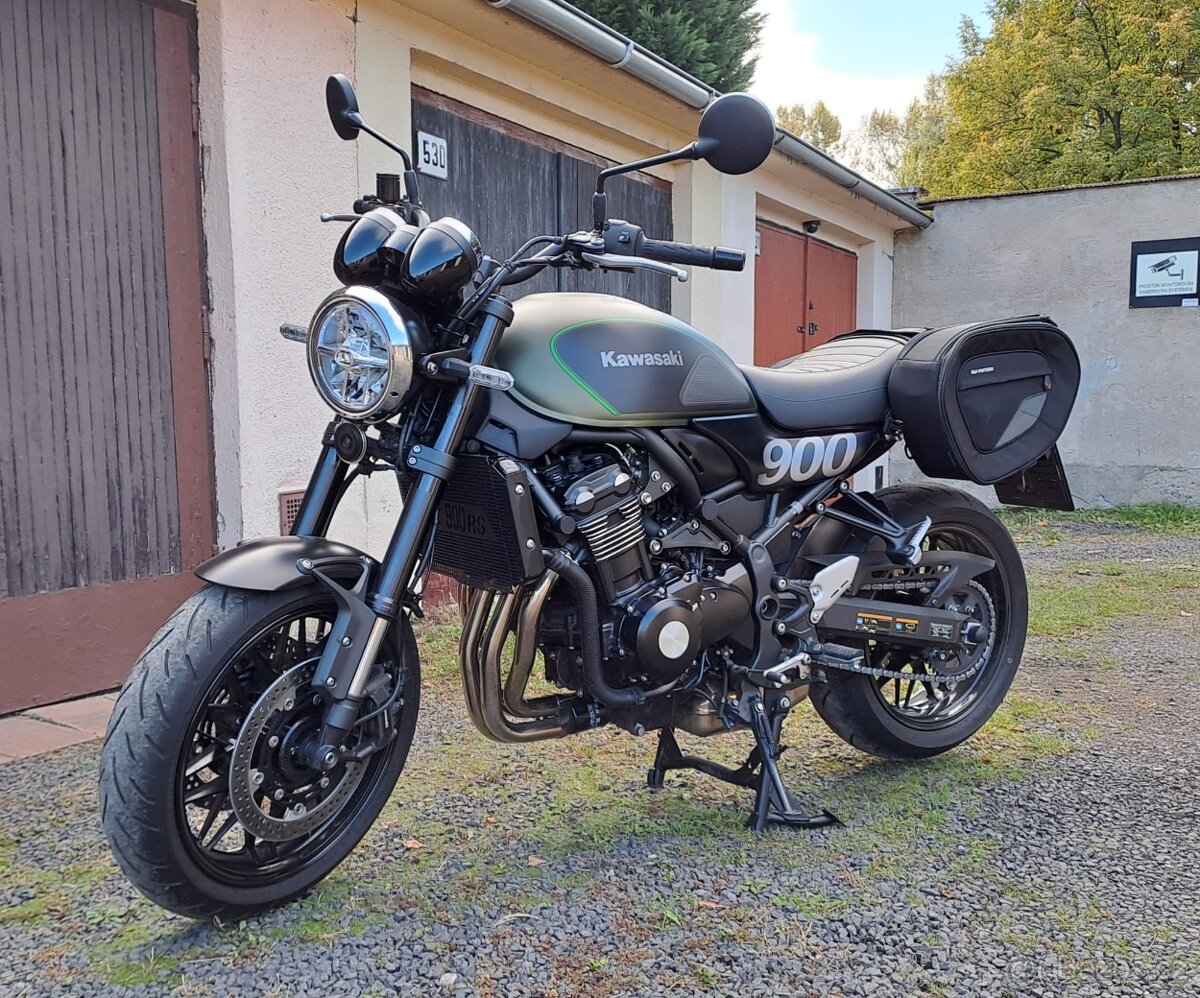 Kawasaki Z900RS - 4