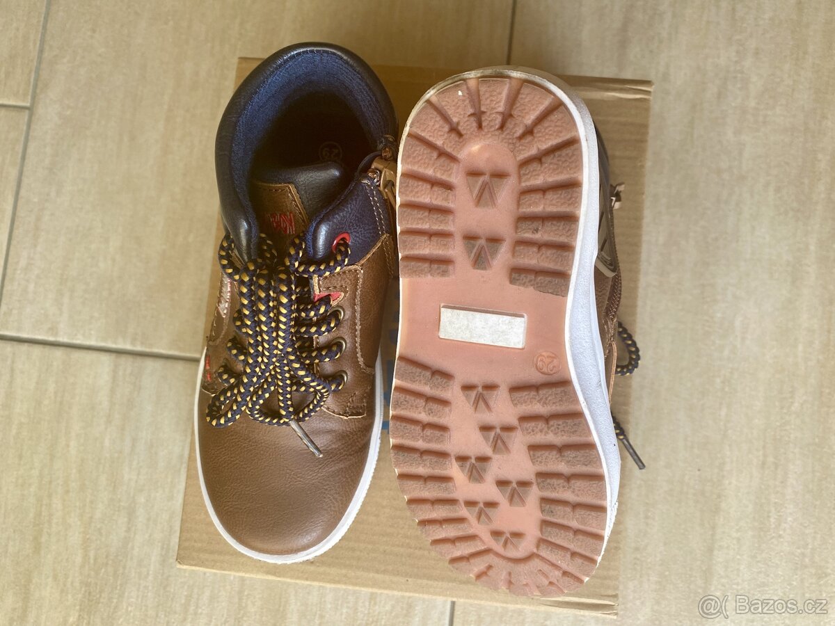 Kotníková šněrovací obuv vel. 29 - 4
