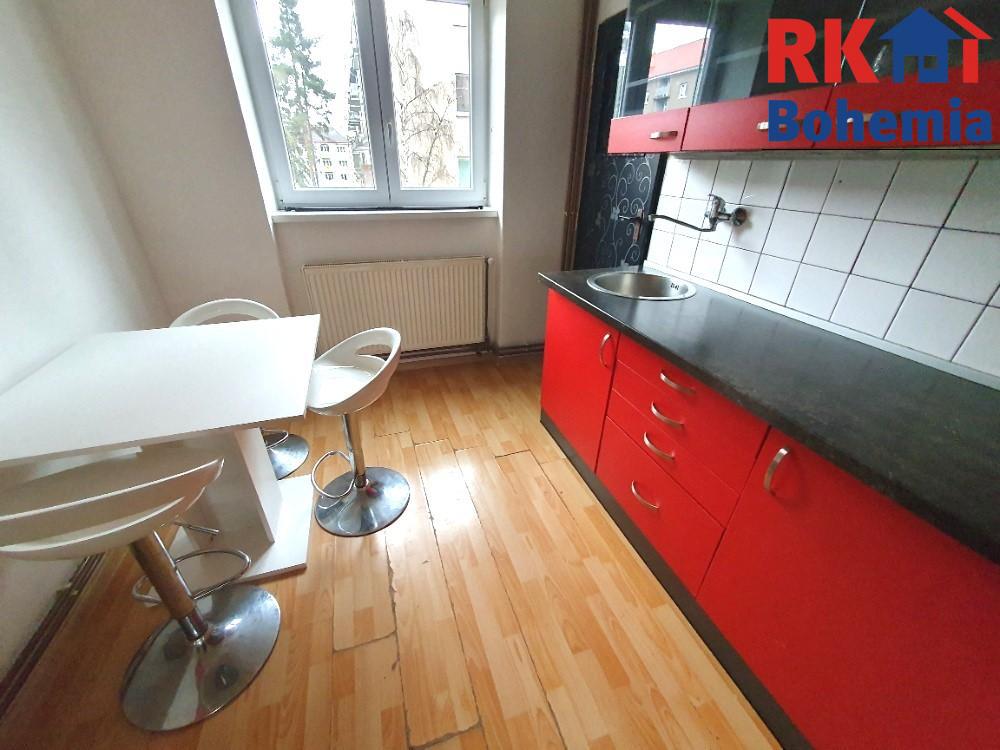 Prodej světlého bytu 2+1 s balkonem Mladá Boleslav, ul. Sad - 4