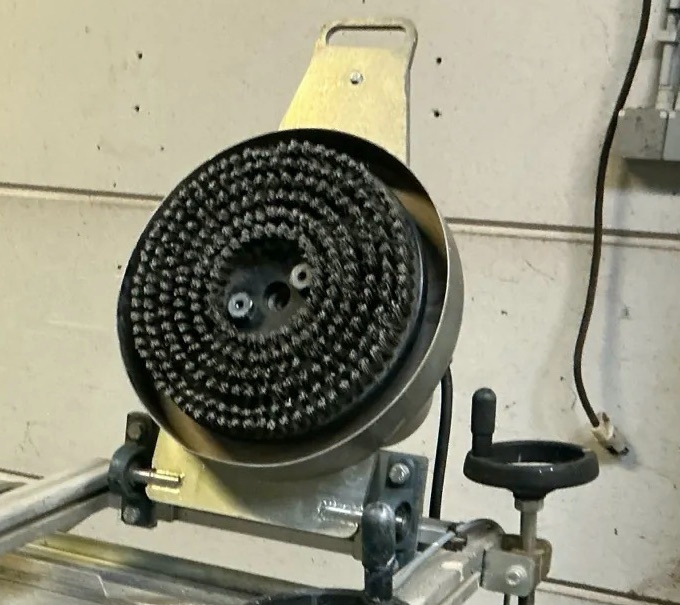 Mazací linka TRIVEC - 4