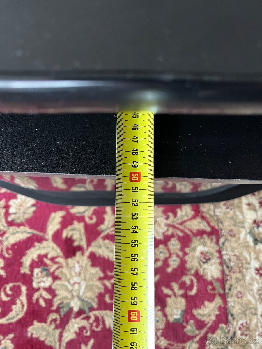 Televizní stolek - 4