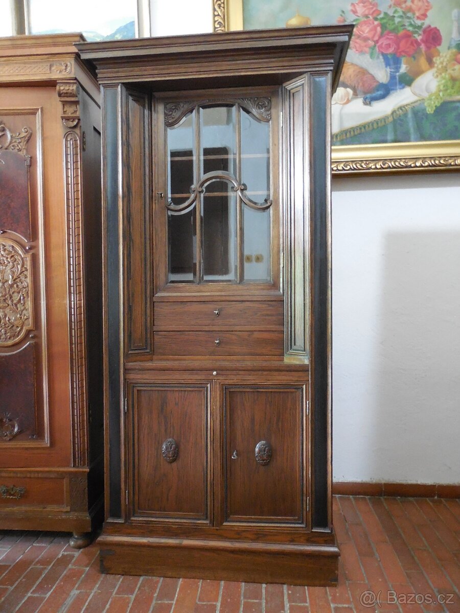 Starožitná vitrína skleník - 4