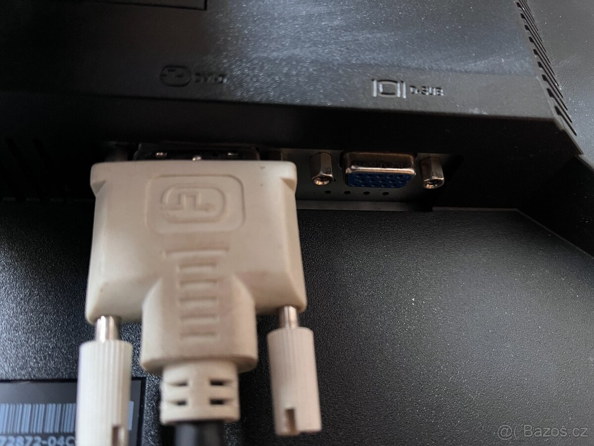 Monitor LCD DELL E2210f - 4