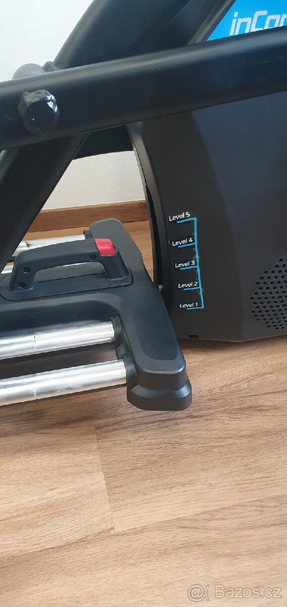Eliptický trenažér InCondi ET660i - 4