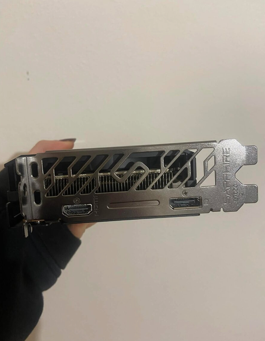 Sapphire Pulse AMD Radeon RX 6500 XT - 4