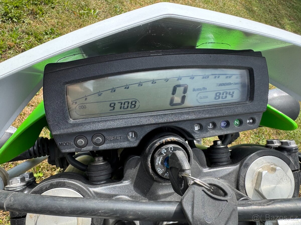 Kawasaki KLX 250S - 4