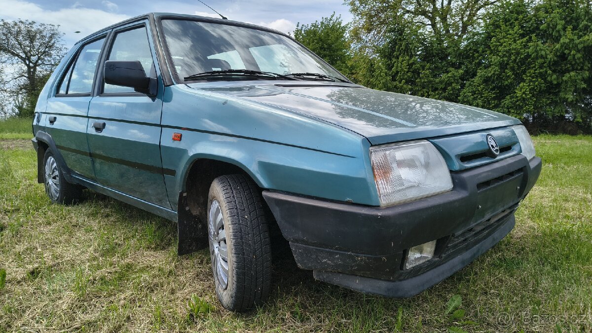 Škoda favorit - 4