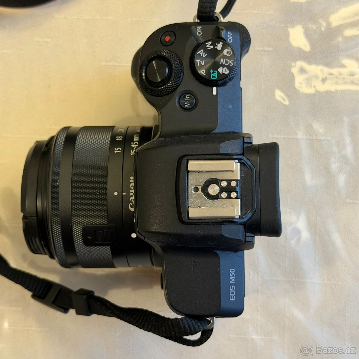 Canon M50 + 15-45mm - 4