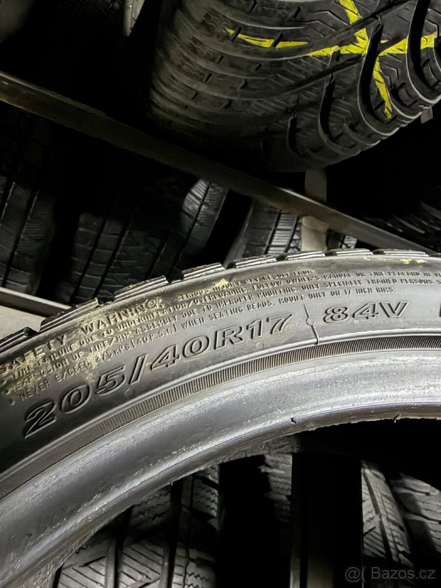 205/45r17 Hankook - 4