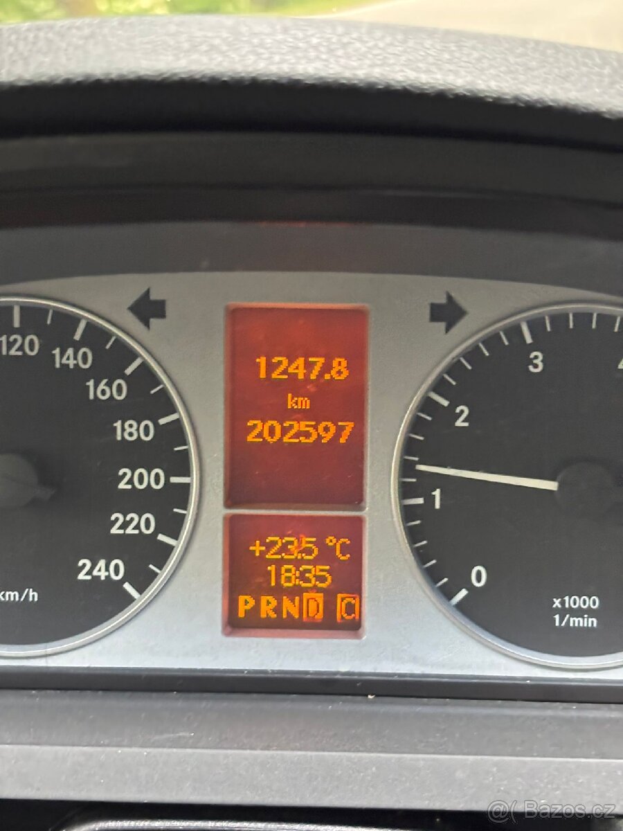 Mercedes B 170 - 4