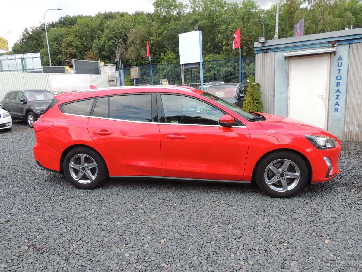 Ford Focus Combi 1.0i,92kw,ČR,1.maj.Taž.zař. - 4