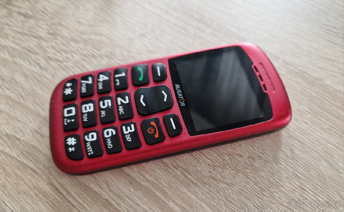 Mobilní telefon Aligator - 4