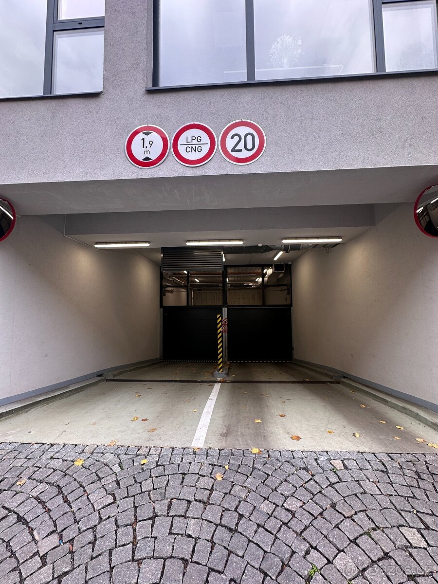 Garážové stání Karlín - 4