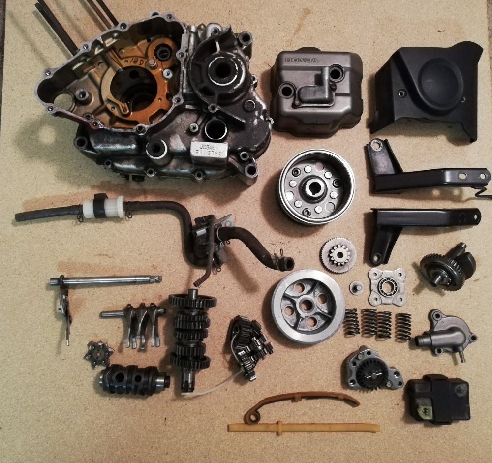 Náhradní díly Honda CBR 125 R 2004 + - 4