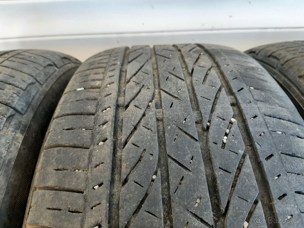 Pneu 215/60r17 celoroční - 4