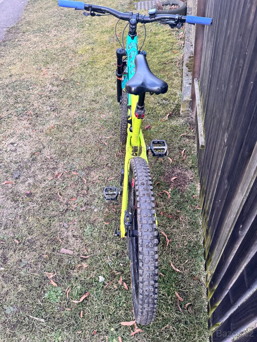 Trek Slash 8 XL - 4