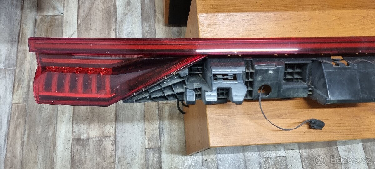 Audi Q8 zadní světlo - 4